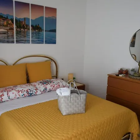 Casa Vacanze Serena Apartment Como